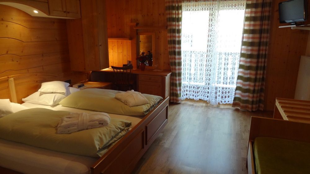 Hotel Alpenland Мосо Экстерьер фото