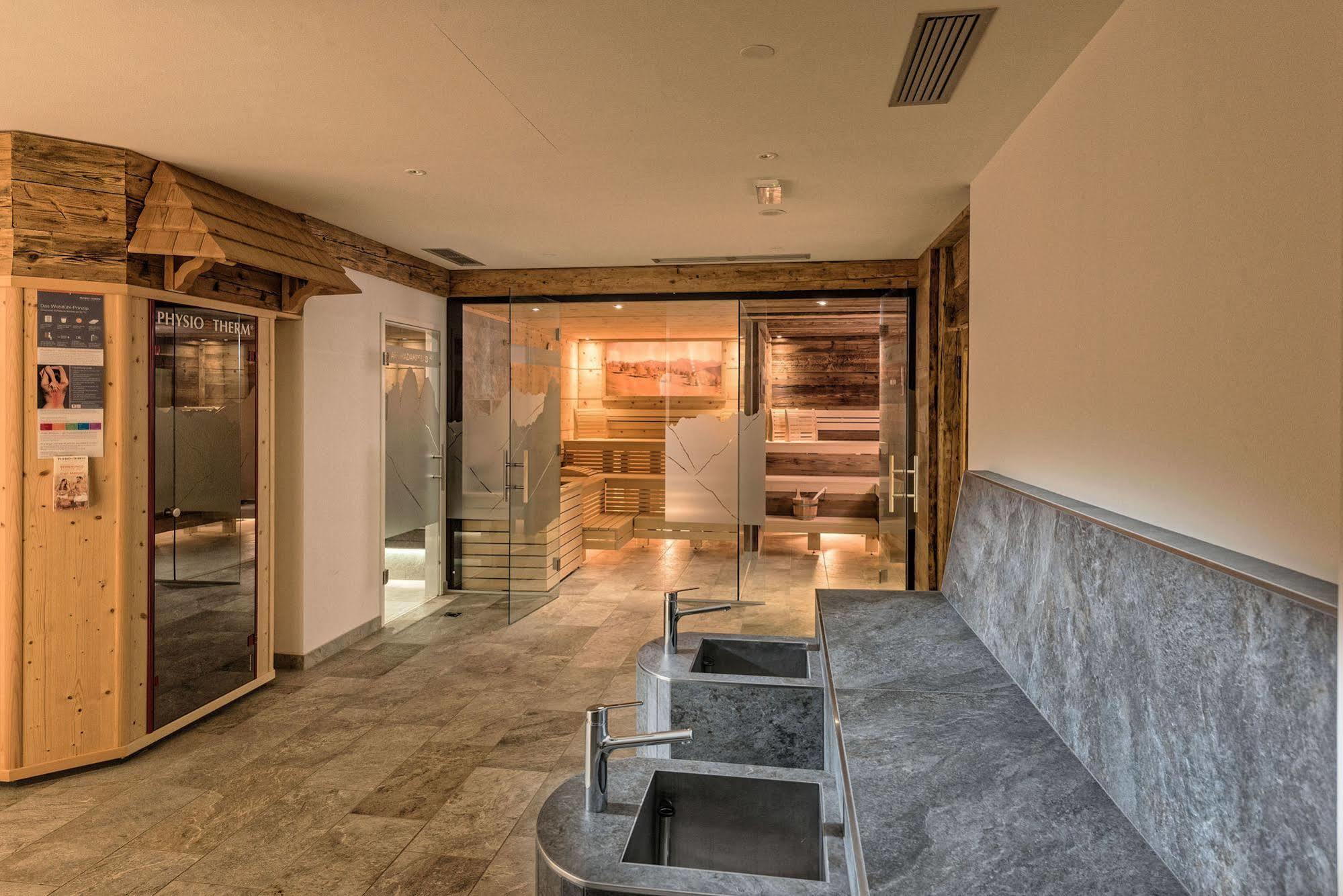 Hotel Alpenland Мосо Экстерьер фото